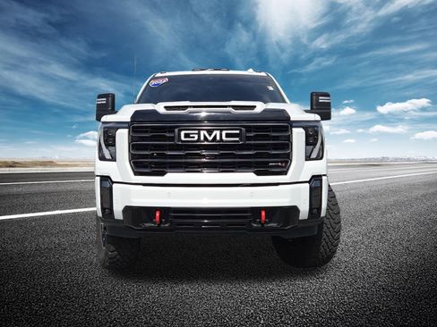 Used 2024 GMC Sierra 2500 AT4 w/ AT4 Premium Plus Package image 22