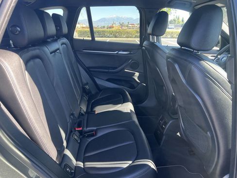 Used 2021 BMW X1 sDrive28i w/ Convenience Package image 12