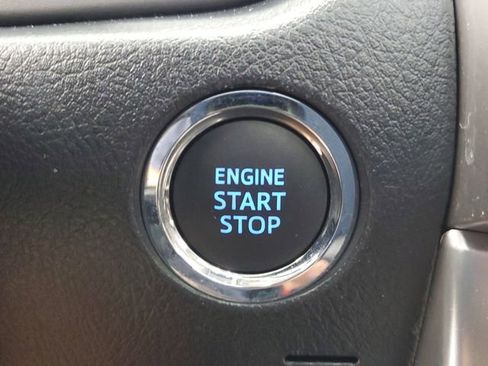 Used 2024 Toyota 4Runner SR5 Premium w/ Moonroof Package AWD/4WD image 31