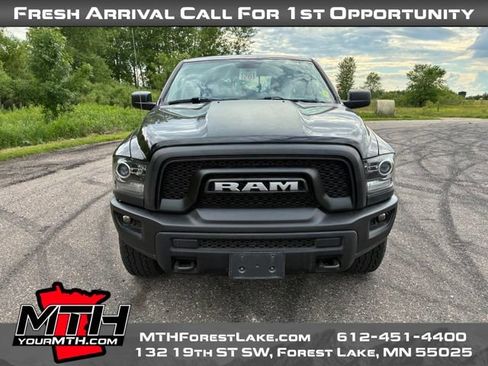 Used 2019 RAM 1500 Classic Warlock AWD/4WD image 3