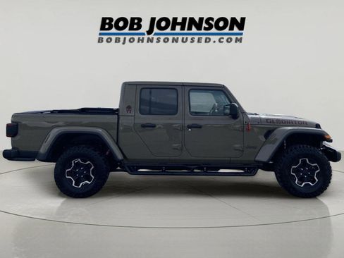Used 2020 Jeep Gladiator Rubicon image 2