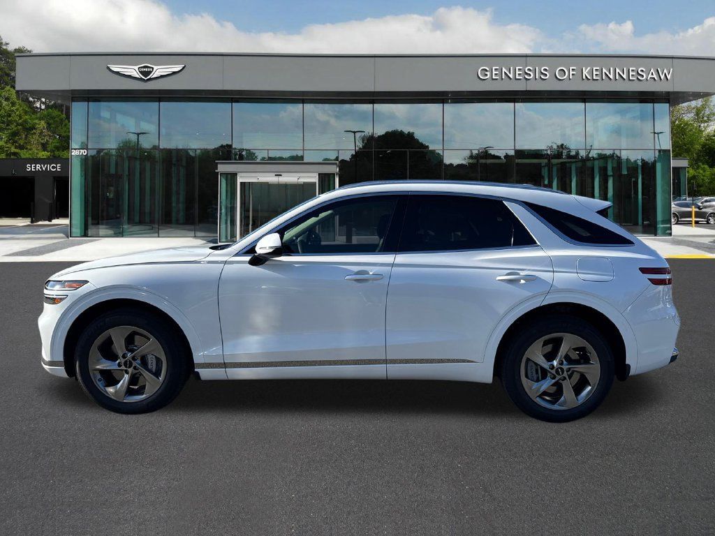 Used 2026 Genesis GV70 2.5T AWD/4WD image 4