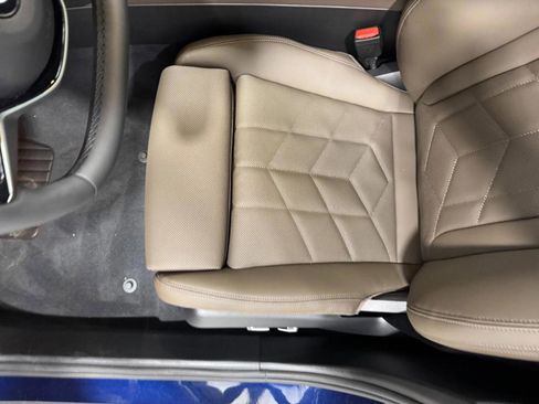 New 2026 BMW 530i xDrive w/ Premium Package image 26