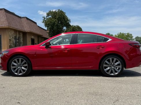 Used 2018 MAZDA MAZDA6 Touring FWD image 2