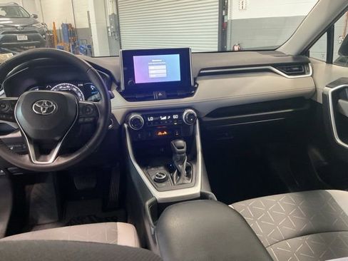 Used 2024 Toyota RAV4 XLE w/ Convenience Package AWD/4WD image 11