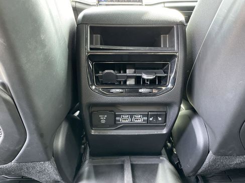 Used 2022 Jeep Grand Cherokee Trailhawk w/ Advanced Protech Group II image 43