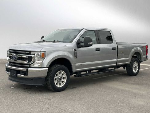 Used 2022 Ford F250 XLT image 3
