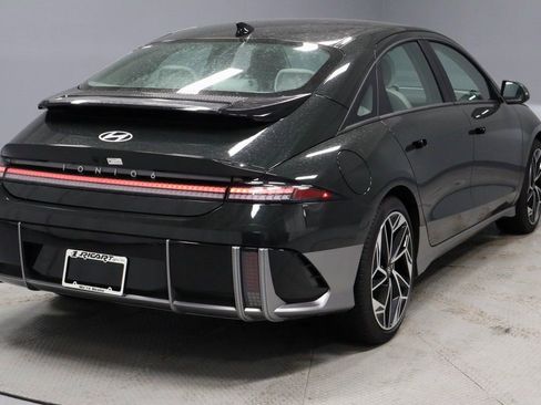 Certified 2024 Hyundai Ioniq 6 SEL image 12