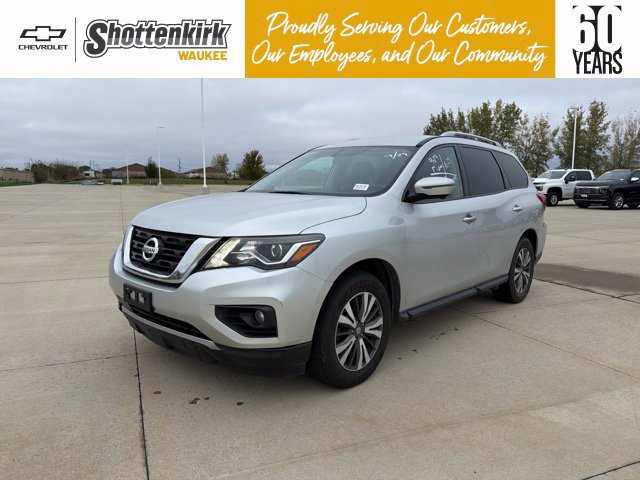Used 2017 Nissan Pathfinder SL AWD/4WD 360° Tour