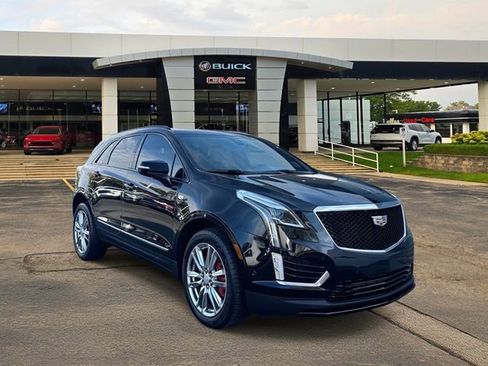 Used 2023 Cadillac XT5 Sportv w/ Technology Package image 1