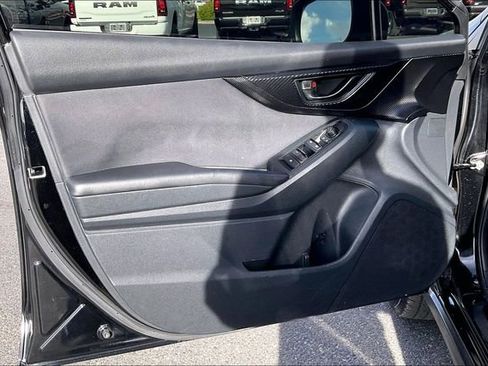 Used 2018 Subaru Crosstrek 2.0i Premium w/ Eyesight System AWD/4WD image 18