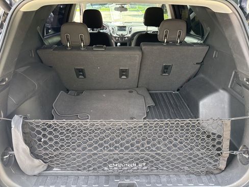 Used 2020 Chevrolet Equinox LT AWD/4WD image 16