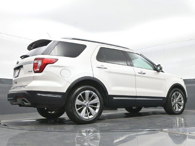 Used 2018 Ford Explorer Limited AWD/4WD image 25