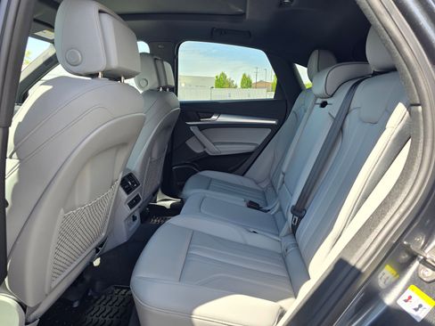 Certified 2024 Audi Q5 2.0T Premium Plus image 13