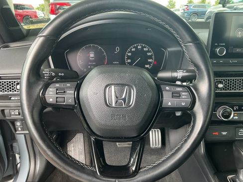 Used 2023 Honda Civic Sport image 17