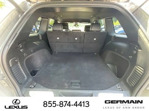Used 2019 Jeep Grand Cherokee Limited AWD/4WD image 22