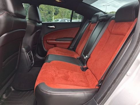 Used 2020 Dodge Charger Scat Pack RWD image 21
