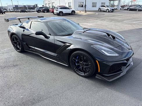 Used 2019 Chevrolet Corvette ZR1 image 5