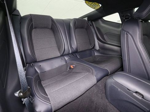 Used 2025 Ford Mustang Coupe image 17