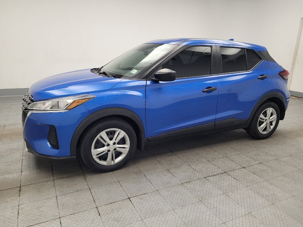 Used 2021 Nissan Kicks S FWD image 2