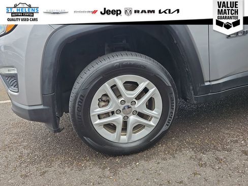Used 2020 Jeep Compass Sport w/ Cold Weather Group AWD/4WD image 12