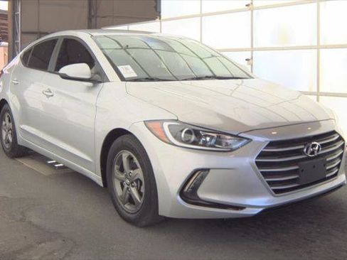 Used 2017 Hyundai Elantra ECO image 4