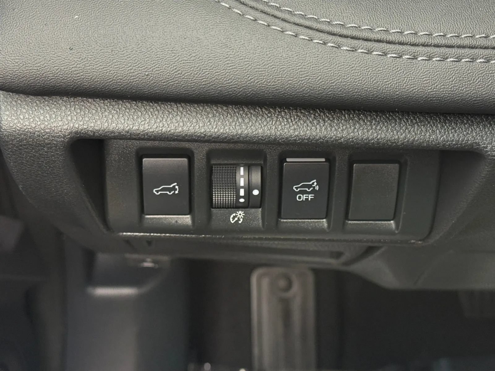Used 2022 Subaru Outback Limited AWD/4WD image 39
