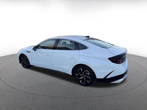 Used 2025 Hyundai Sonata SEL image 12