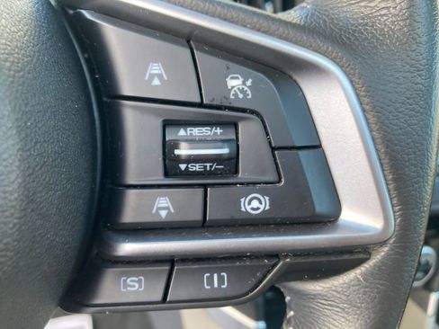 Used 2021 Subaru Forester Premium image 38