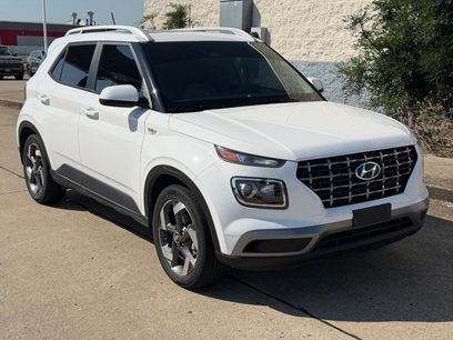 Used 2024 Hyundai Venue SEL