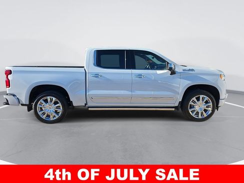 New 2026 Chevrolet Silverado 1500 High Country AWD/4WD image 2