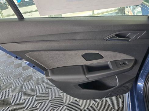 New 2026 Volkswagen GTI SE FWD image 38