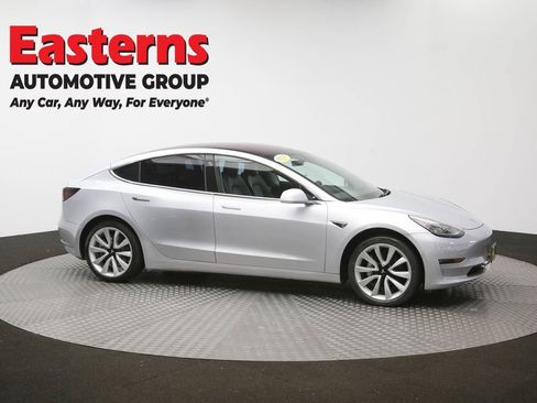 Used 2018 Tesla Model 3 Mid Range RWD image 40