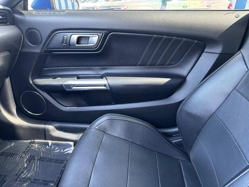 Used 2018 Ford Mustang Premium w/ Ecoboost Performance Package RWD image 37