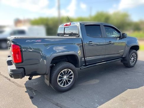 Used 2019 Chevrolet Colorado ZR2 AWD/4WD image 5