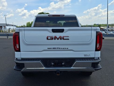 Used 2025 GMC Sierra 1500 SLT AWD/4WD image 5