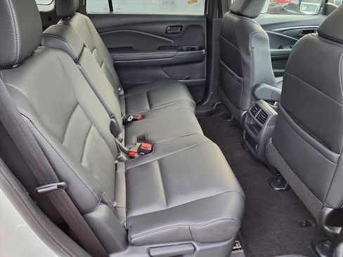 Certified 2023 Honda Passport EX-L image 12