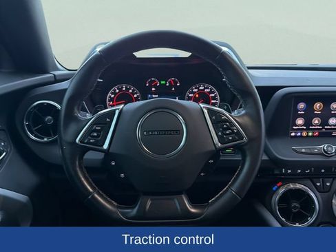 Used 2023 Chevrolet Camaro LT RWD image 9
