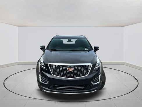 New 2025 Cadillac XT5 Premium Luxury image 2