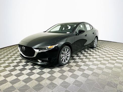 Used 2026 MAZDA MAZDA3 2.5 S Sedan w/ Preferred Pkg FWD image 4