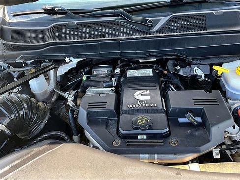 Used 2024 RAM 3500 SLT w/ Quick Order Package 2YG SLT AWD/4WD image 31