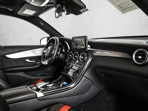 Used 2019 Mercedes-Benz GLC 63 AMG 4MATIC image 24