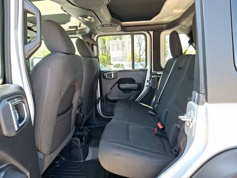 Used 2022 Jeep Wrangler Unlimited Sport AWD/4WD image 40