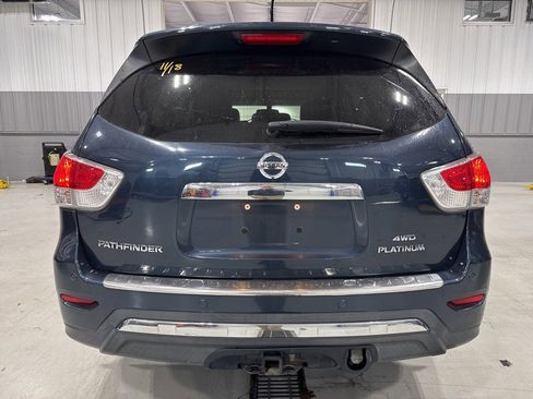 Used 2015 Nissan Pathfinder Platinum w/ Family Entertainment Package image 13