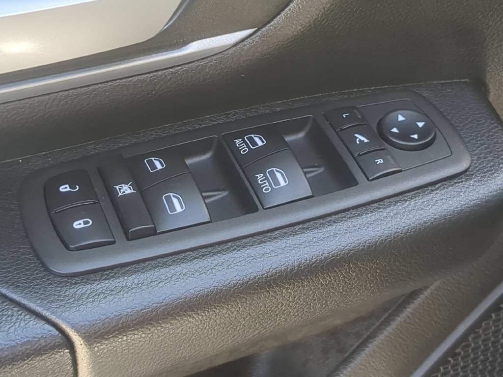 Certified 2024 RAM 1500 Big Horn AWD/4WD image 17