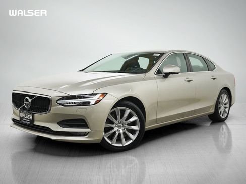 Used 2017 Volvo S90 T6 Momentum w/ Vision Package AWD/4WD image 1