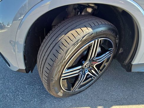 Certified 2025 Mercedes-Benz GLC 300 GLC 300 image 35