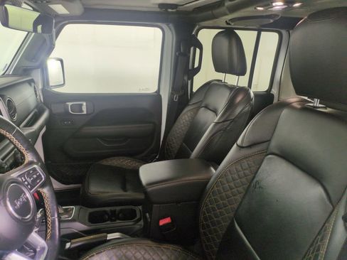 Used 2021 Jeep Wrangler Unlimited Sahara image 12