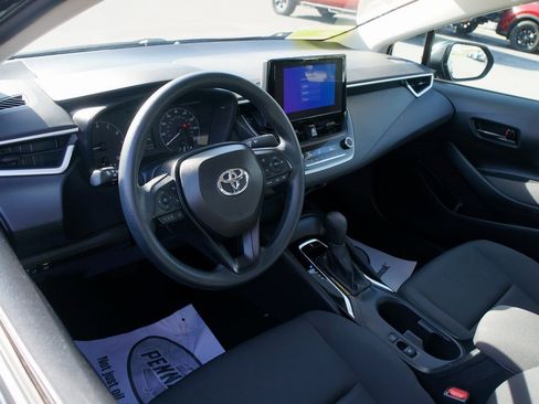 Used 2024 Toyota Corolla LE image 12