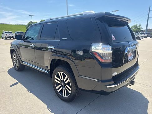 Used 2022 Toyota 4Runner Limited AWD/4WD image 24